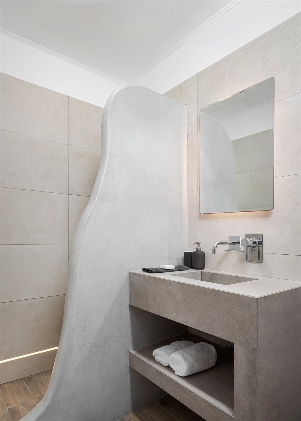 Comfort Room bathroom