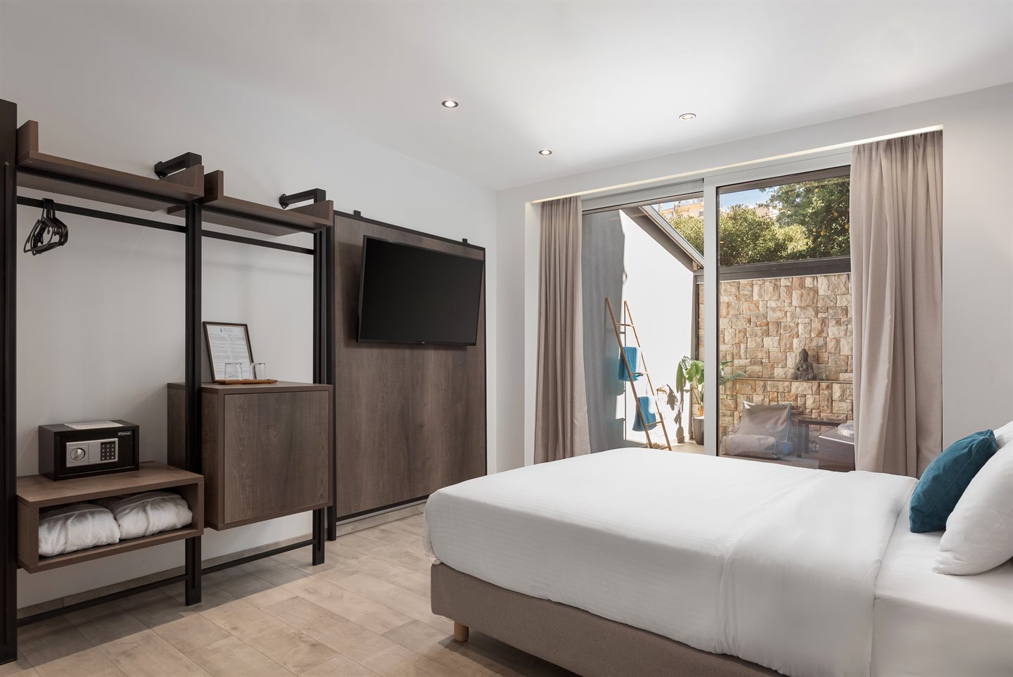 Executive Suite bedroom