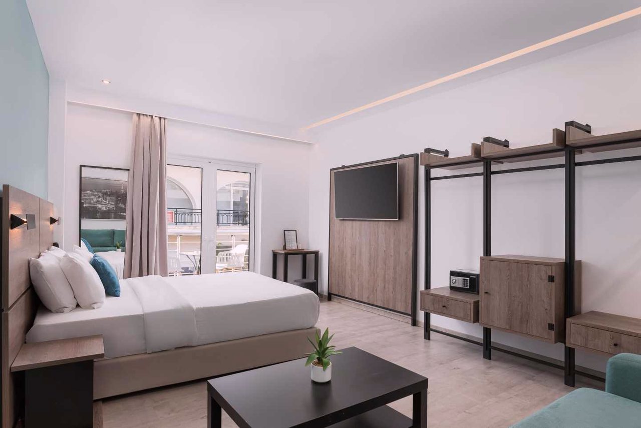 Grand Deluxe δωμάτιο με μπαλκόνι — Sette Suites & Rooms